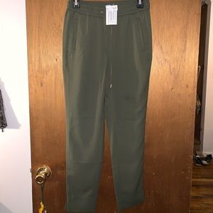 NWT: Women’s H&M Green Pants size 2